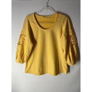 Soft Surroundings Yellow Cochet Lace Sleeve Pullover Sweater Size Small
